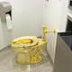 “Ameria” por Maurizio Cattelan. Foto: AP Images